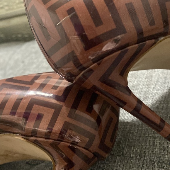 Steve Madden Vala Heels in Camel SZ 6 - Picture 8 of 11